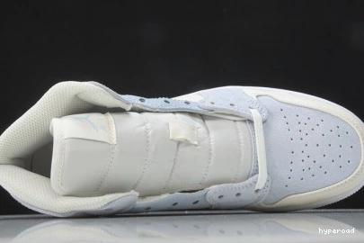 Hyperoad TAN MID MATERIALS BLUE JORDAN 1 MIX 0718